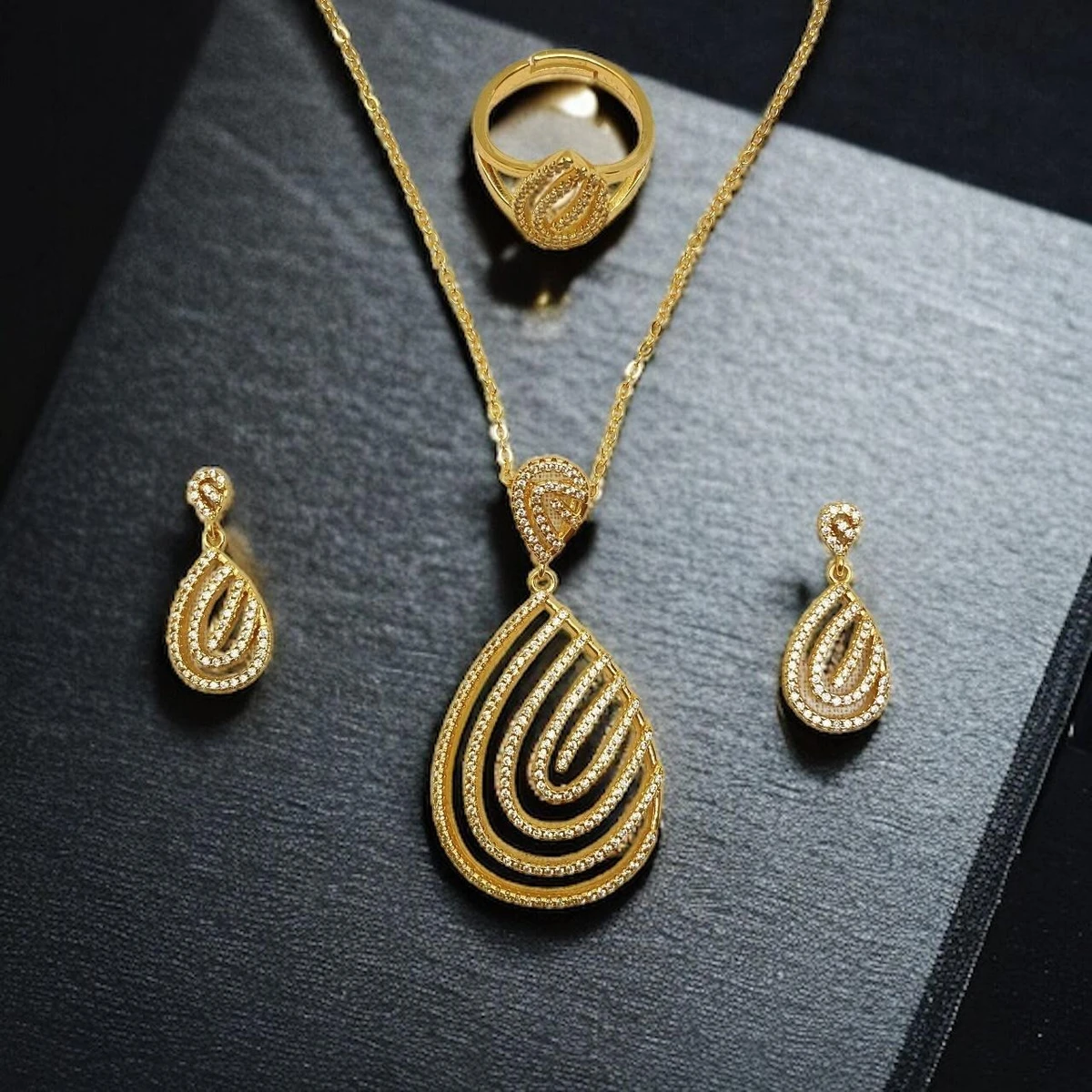 Sophisticated Splendor: Intricately Designed Necklace, Earrings, and Ring Collection