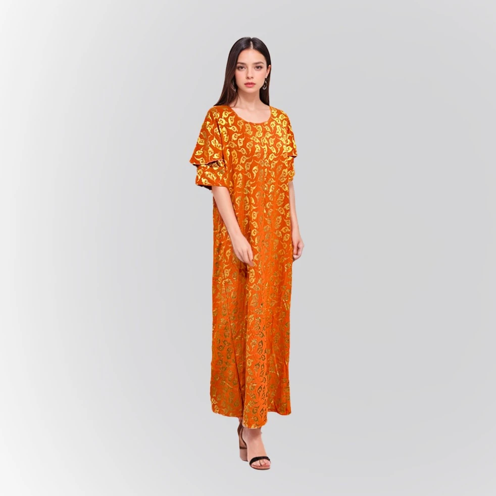 Stylish Long Dress with Elegant Paisley Pattern