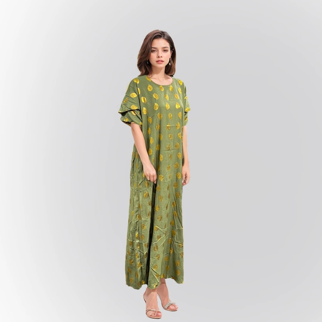 Elegant Long Dress with Intricate Gold Leaf Pattern for a Timeless Look